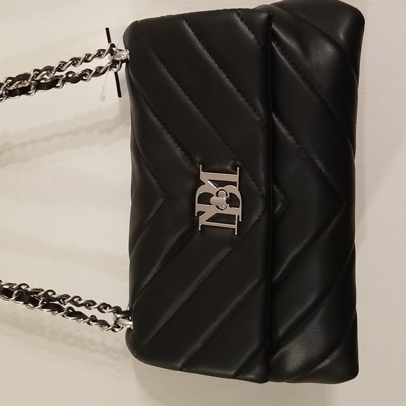 Badgley MISCHKA Mini Chevron-Quilted Vegan Leather Crossbody Bag - Picture 4 of 15